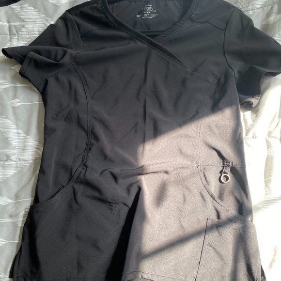 Infinity by Cherokee Scrub Top (Size M) - Picture 1 of 5